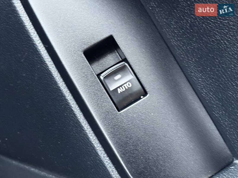 Внедорожник / Кроссовер Toyota Land Cruiser Prado 2010 в Ахтырке