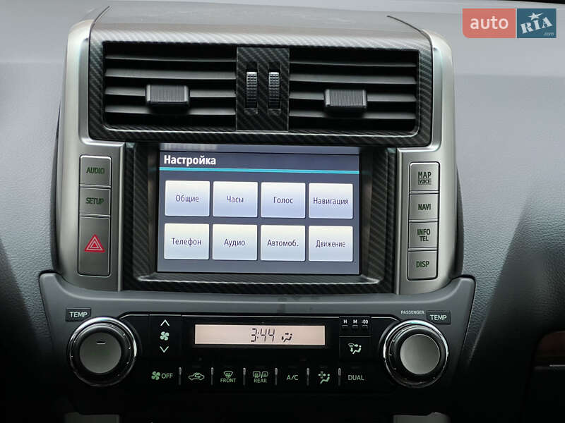 Внедорожник / Кроссовер Toyota Land Cruiser Prado 2010 в Киеве