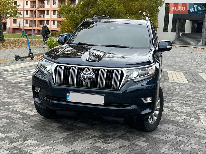 Позашляховик / Кросовер Toyota Land Cruiser Prado 2019 в Мукачевому фото 5 Позашляховик / Кросовер Toyota Land Cruiser Prado 2019 в Мукачевому