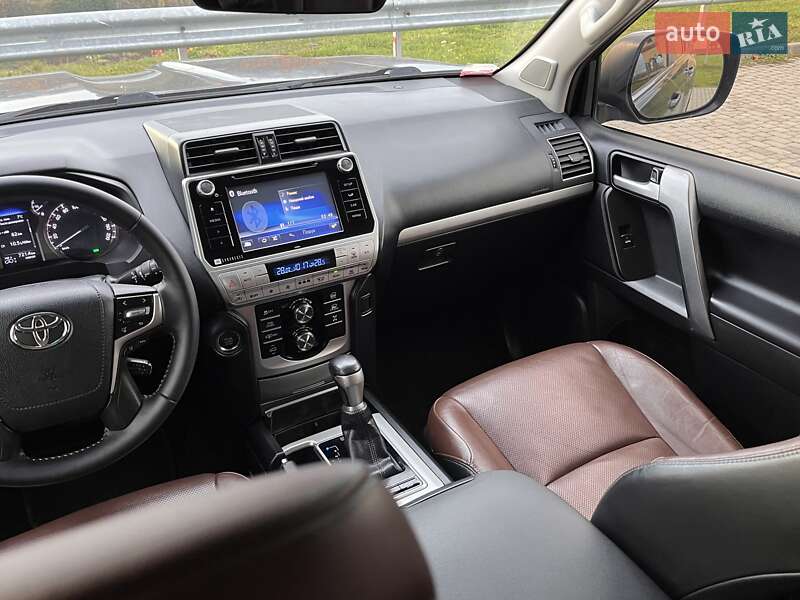 Позашляховик / Кросовер Toyota Land Cruiser Prado 2019 в Мукачевому фото 48 Позашляховик / Кросовер Toyota Land Cruiser Prado 2019 в Мукачевому