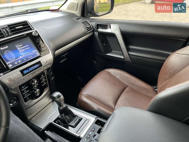 Позашляховик / Кросовер Toyota Land Cruiser Prado 2019 в Мукачевому фото 64 Позашляховик / Кросовер Toyota Land Cruiser Prado 2019 в Мукачевому
