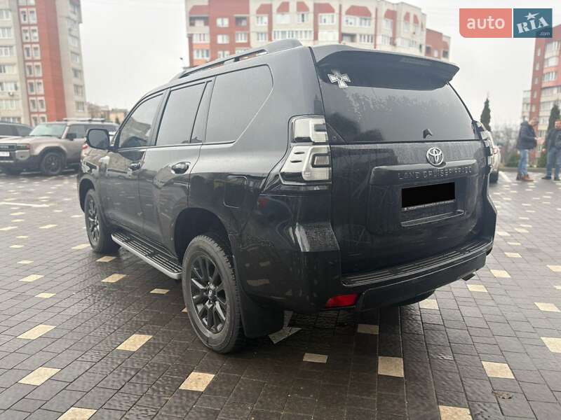 Внедорожник / Кроссовер Toyota Land Cruiser Prado 2023 в Тернополе