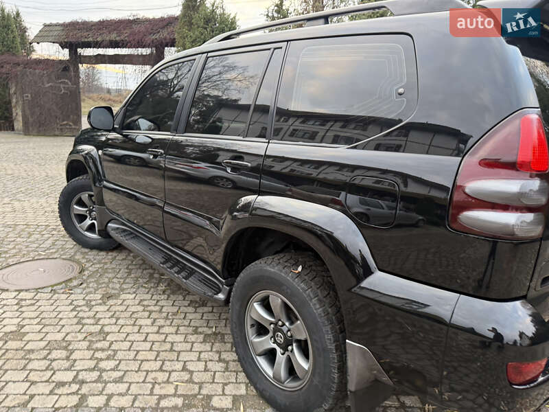 Внедорожник / Кроссовер Toyota Land Cruiser Prado 2007 в Ладыжине