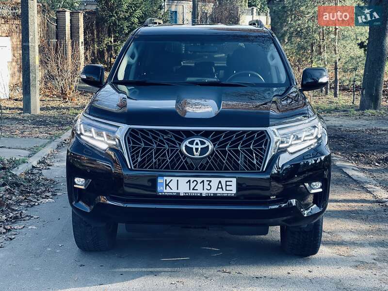 Внедорожник / Кроссовер Toyota Land Cruiser Prado 2019 в Киеве фото 18 Внедорожник / Кроссовер Toyota Land Cruiser Prado 2019 в Киеве