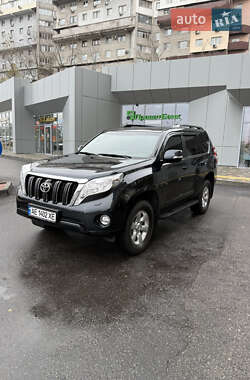 Позашляховик / Кросовер Toyota Land Cruiser Prado 2015 в Дніпрі