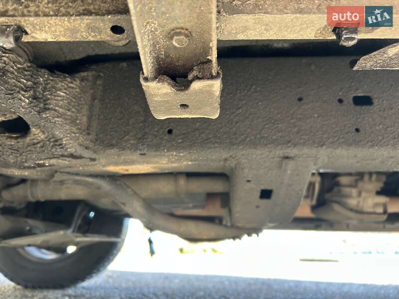 Внедорожник / Кроссовер Toyota Land Cruiser Prado 2005 в Киеве