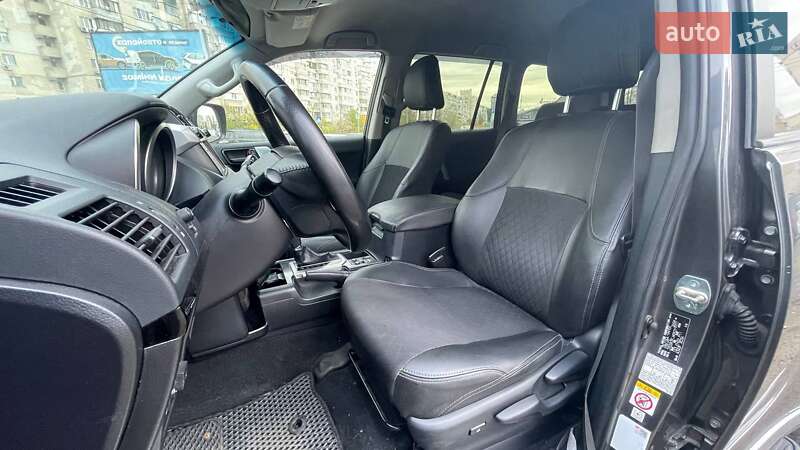 Внедорожник / Кроссовер Toyota Land Cruiser Prado 2015 в Киеве