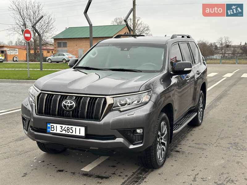 Позашляховик / Кросовер Toyota Land Cruiser Prado 2021 в Лубнах