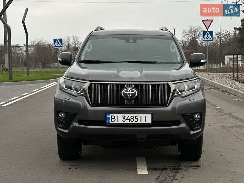 Позашляховик / Кросовер Toyota Land Cruiser Prado 2021 в Лубнах