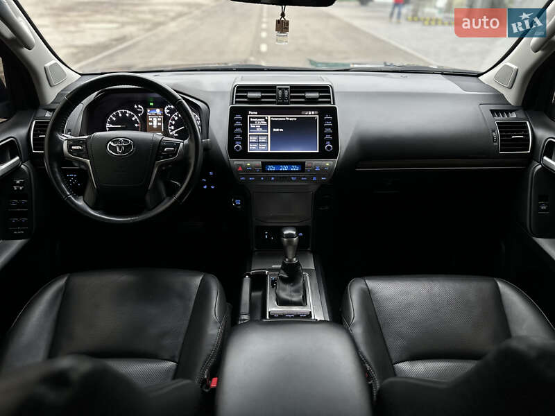 Позашляховик / Кросовер Toyota Land Cruiser Prado 2021 в Лубнах