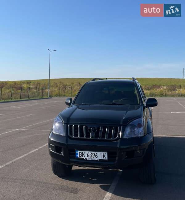 Внедорожник / Кроссовер Toyota Land Cruiser Prado 2005 в Ровно фото 2 Внедорожник / Кроссовер Toyota Land Cruiser Prado 2005 в Ровно