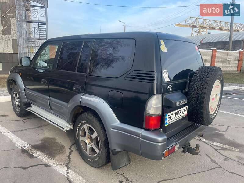 Внедорожник / Кроссовер Toyota Land Cruiser Prado 2000 в Днепре