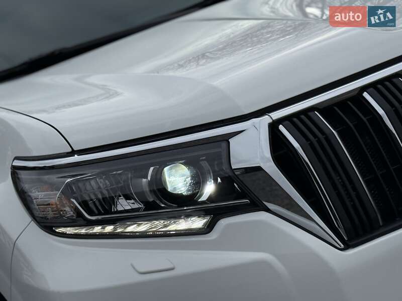 Внедорожник / Кроссовер Toyota Land Cruiser Prado 2019 в Виннице фото 23 Внедорожник / Кроссовер Toyota Land Cruiser Prado 2019 в Виннице