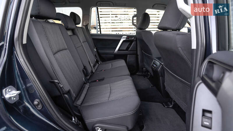 Внедорожник / Кроссовер Toyota Land Cruiser Prado 2019 в Львове