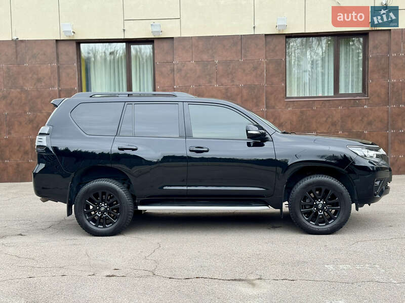 Внедорожник / Кроссовер Toyota Land Cruiser Prado 2021 в Днепре