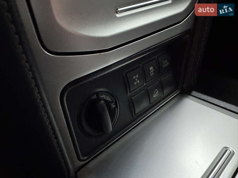 Внедорожник / Кроссовер Toyota Land Cruiser Prado 2021 в Днепре