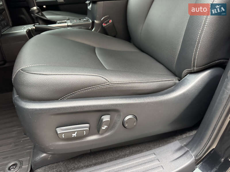 Внедорожник / Кроссовер Toyota Land Cruiser Prado 2021 в Днепре