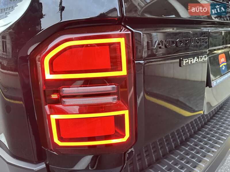 Внедорожник / Кроссовер Toyota Land Cruiser Prado 2024 в Киеве фото 23 Внедорожник / Кроссовер Toyota Land Cruiser Prado 2024 в Киеве