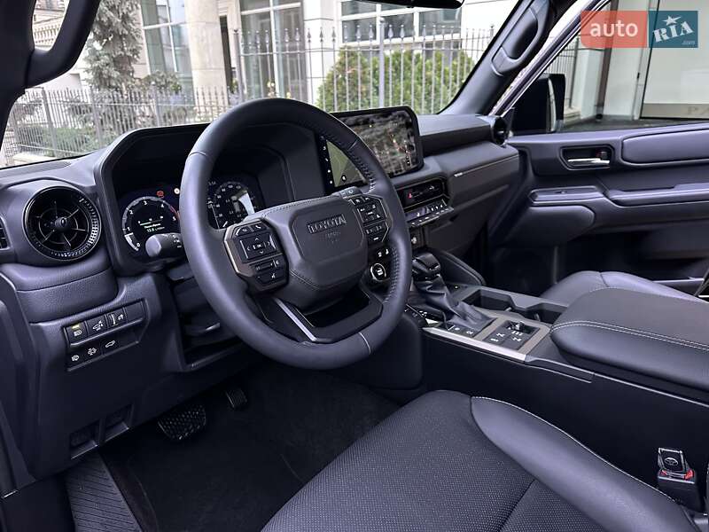 Внедорожник / Кроссовер Toyota Land Cruiser Prado 2024 в Киеве фото 32 Внедорожник / Кроссовер Toyota Land Cruiser Prado 2024 в Киеве