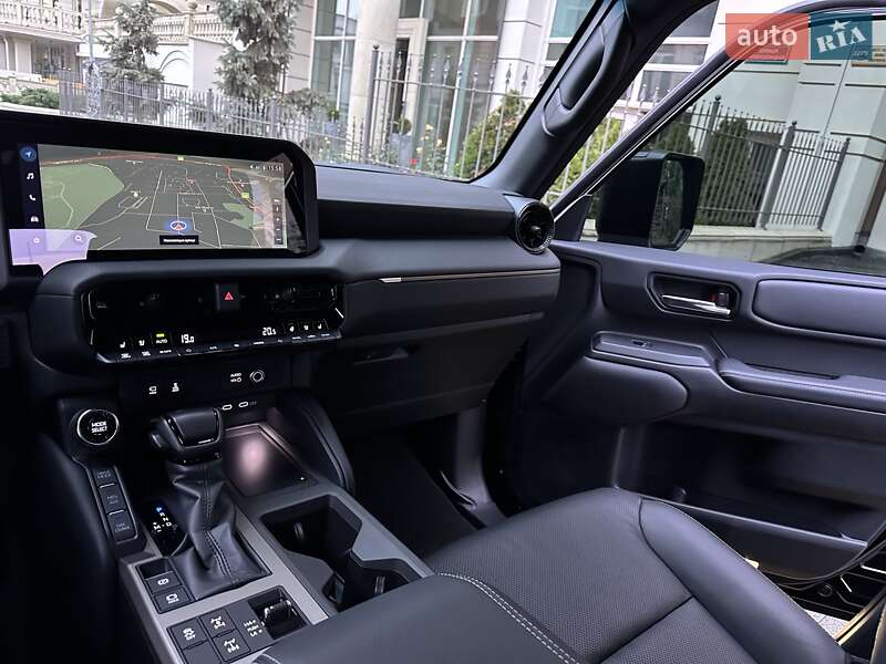 Внедорожник / Кроссовер Toyota Land Cruiser Prado 2024 в Киеве фото 52 Внедорожник / Кроссовер Toyota Land Cruiser Prado 2024 в Киеве