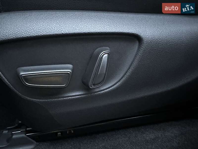 Внедорожник / Кроссовер Toyota Land Cruiser Prado 2024 в Киеве фото 55 Внедорожник / Кроссовер Toyota Land Cruiser Prado 2024 в Киеве