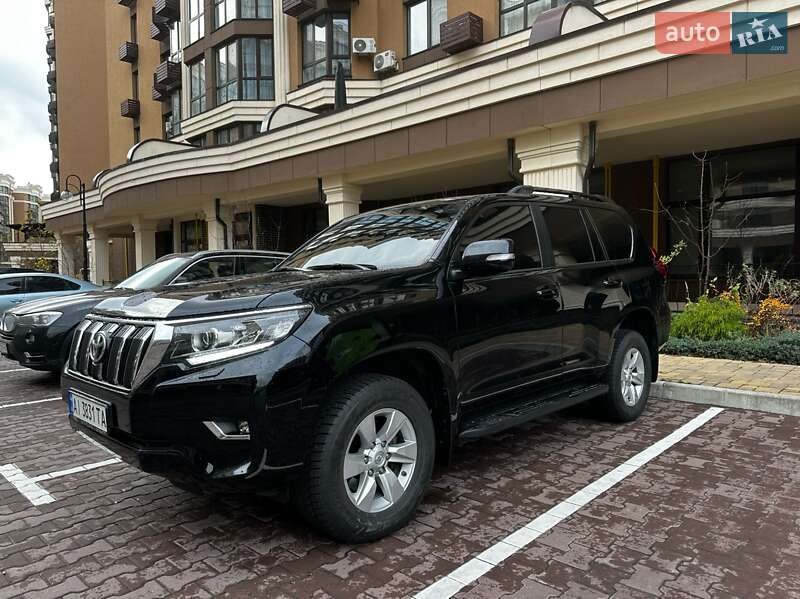 Toyota Land Cruiser Prado 2021