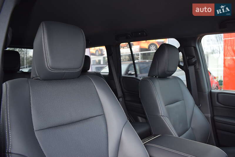 Внедорожник / Кроссовер Toyota Land Cruiser Prado 2025 в Житомире