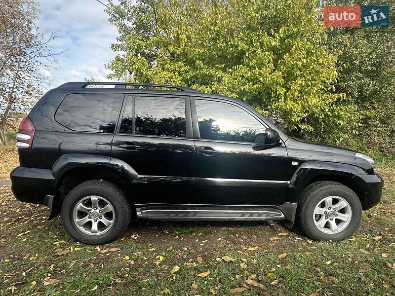 Позашляховик / Кросовер Toyota Land Cruiser Prado 2008 в Києві