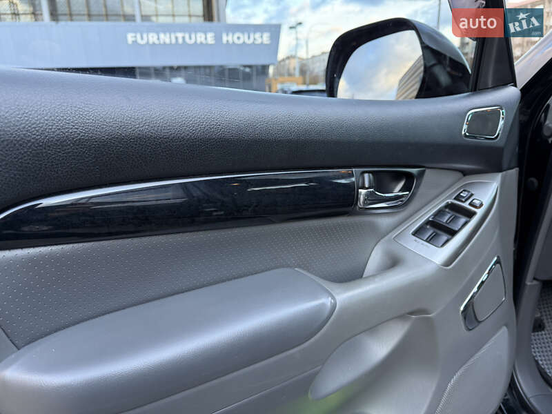 Внедорожник / Кроссовер Toyota Land Cruiser Prado 2008 в Киеве