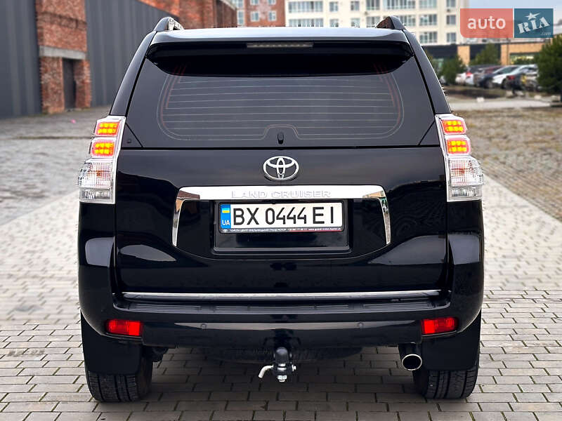 Внедорожник / Кроссовер Toyota Land Cruiser Prado 2012 в Хмельницком