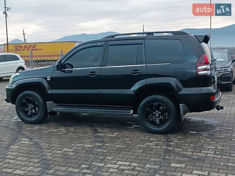 Внедорожник / Кроссовер Toyota Land Cruiser Prado 2006 в Хусте