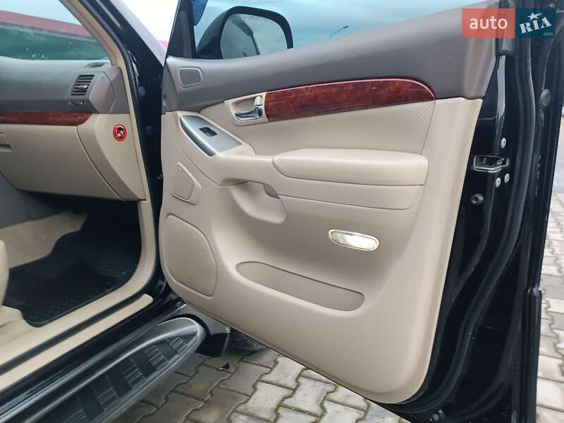 Внедорожник / Кроссовер Toyota Land Cruiser Prado 2006 в Хусте