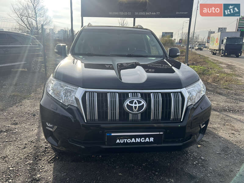 Позашляховик / Кросовер Toyota Land Cruiser Prado 2019 в Києві фото 3 Позашляховик / Кросовер Toyota Land Cruiser Prado 2019 в Києві