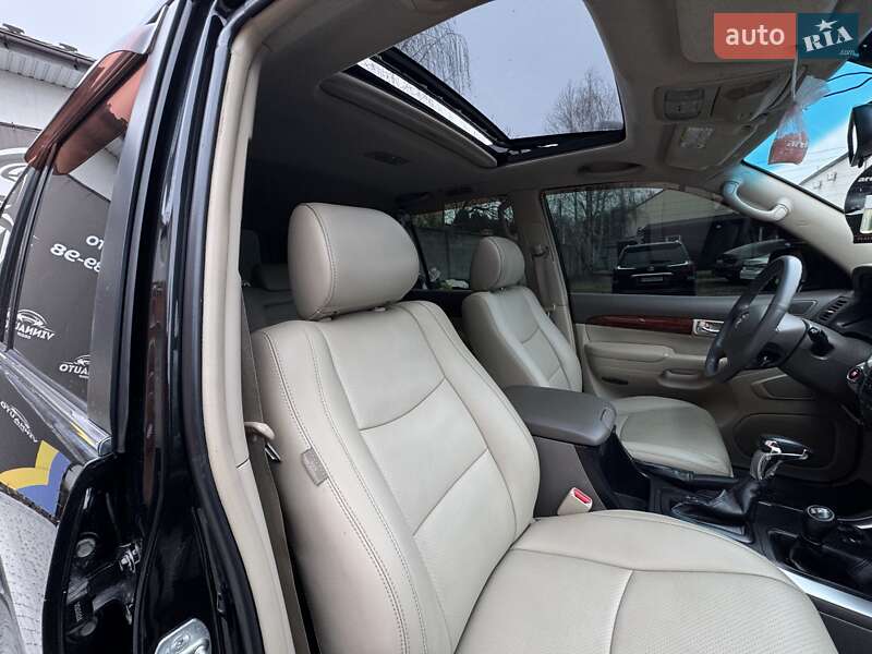 Позашляховик / Кросовер Toyota Land Cruiser Prado 2005 в Вінниці