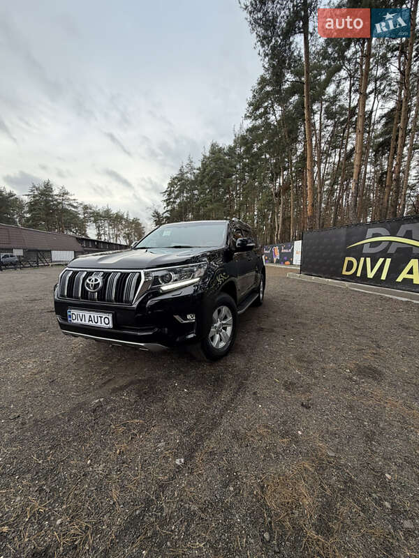 Позашляховик / Кросовер Toyota Land Cruiser Prado 2019 в Києві