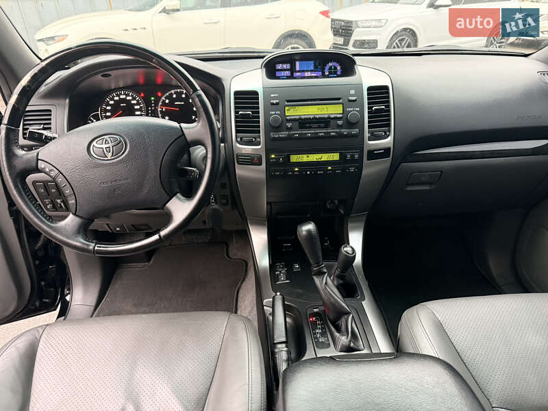 Внедорожник / Кроссовер Toyota Land Cruiser Prado 2008 в Киеве