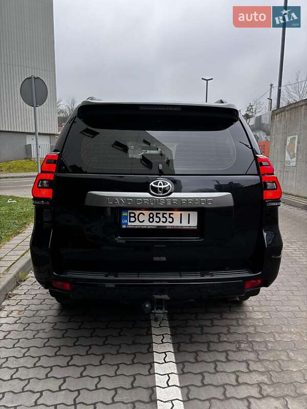 Позашляховик / Кросовер Toyota Land Cruiser Prado 2018 в Львові фото 6 Позашляховик / Кросовер Toyota Land Cruiser Prado 2018 в Львові