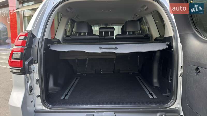 Внедорожник / Кроссовер Toyota Land Cruiser Prado 2019 в Одессе