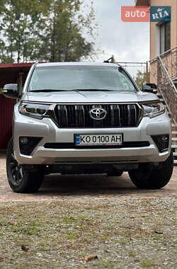 Позашляховик / Кросовер Toyota Land Cruiser Prado 2021 в Ужгороді