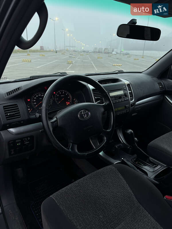 Внедорожник / Кроссовер Toyota Land Cruiser Prado 2006 в Львове