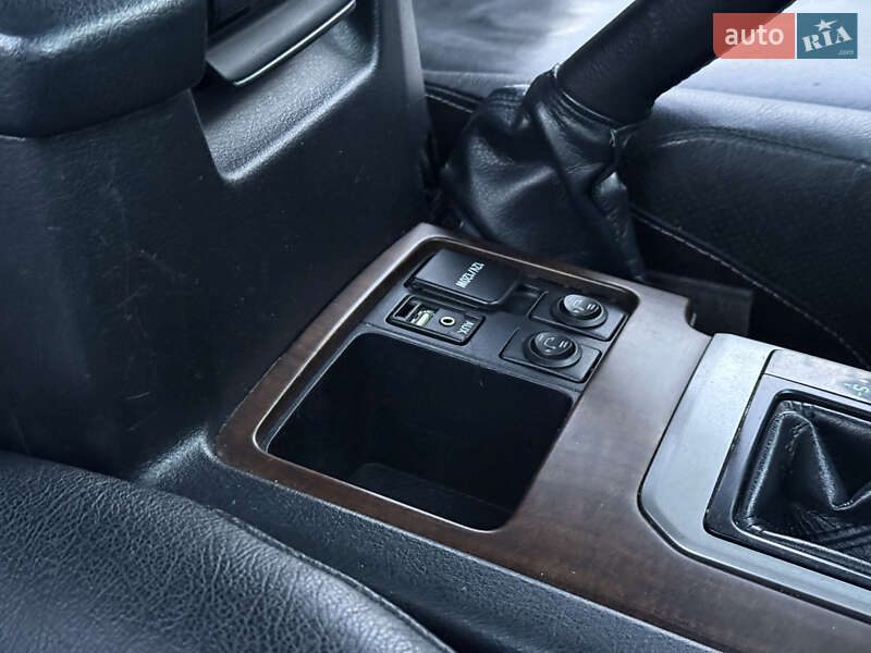 Позашляховик / Кросовер Toyota Land Cruiser Prado 2013 в Миколаєві