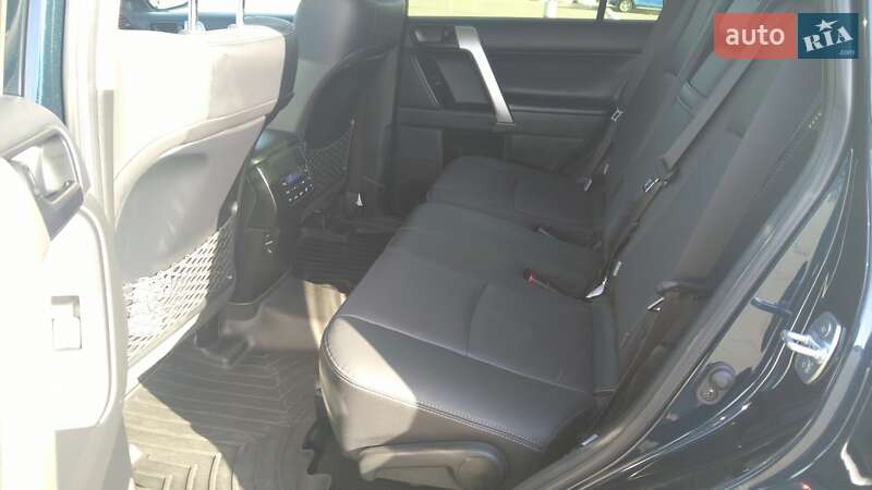 Внедорожник / Кроссовер Toyota Land Cruiser Prado 2023 в Днепре