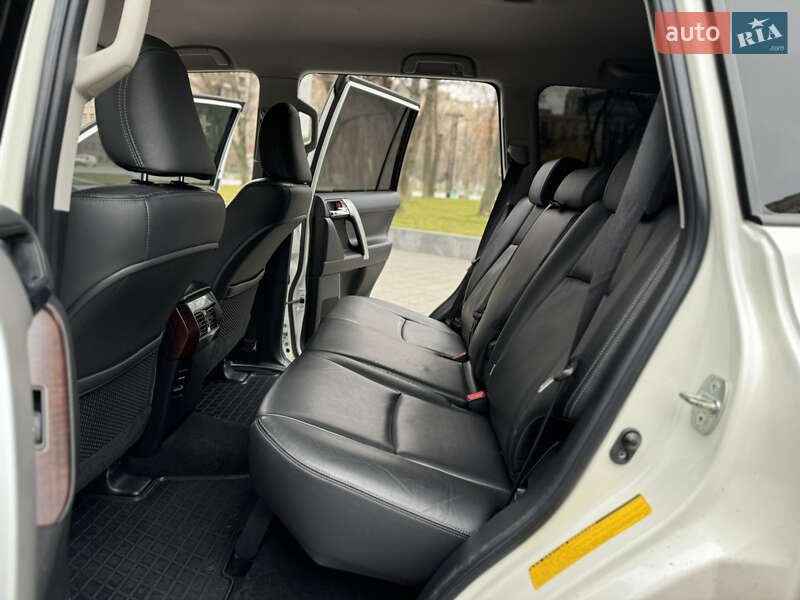 Позашляховик / Кросовер Toyota Land Cruiser Prado 2016 в Харкові