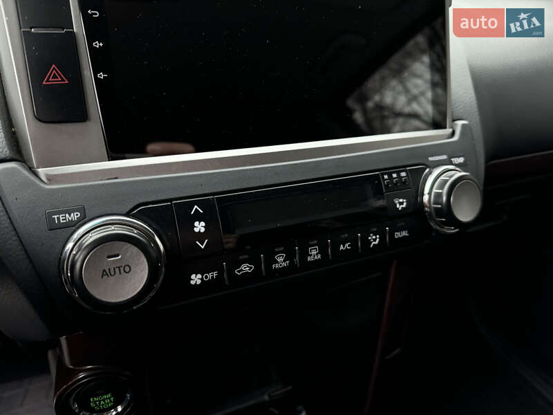 Позашляховик / Кросовер Toyota Land Cruiser Prado 2016 в Харкові