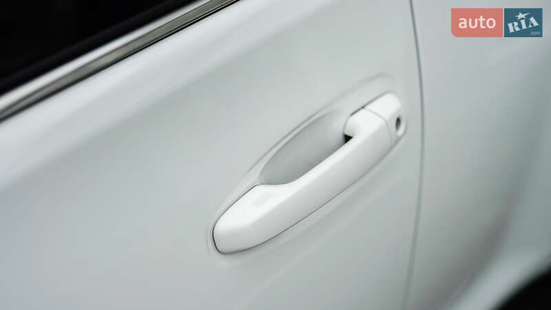 Внедорожник / Кроссовер Toyota Land Cruiser Prado 2020 в Львове