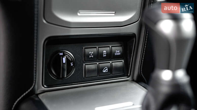 Внедорожник / Кроссовер Toyota Land Cruiser Prado 2020 в Львове