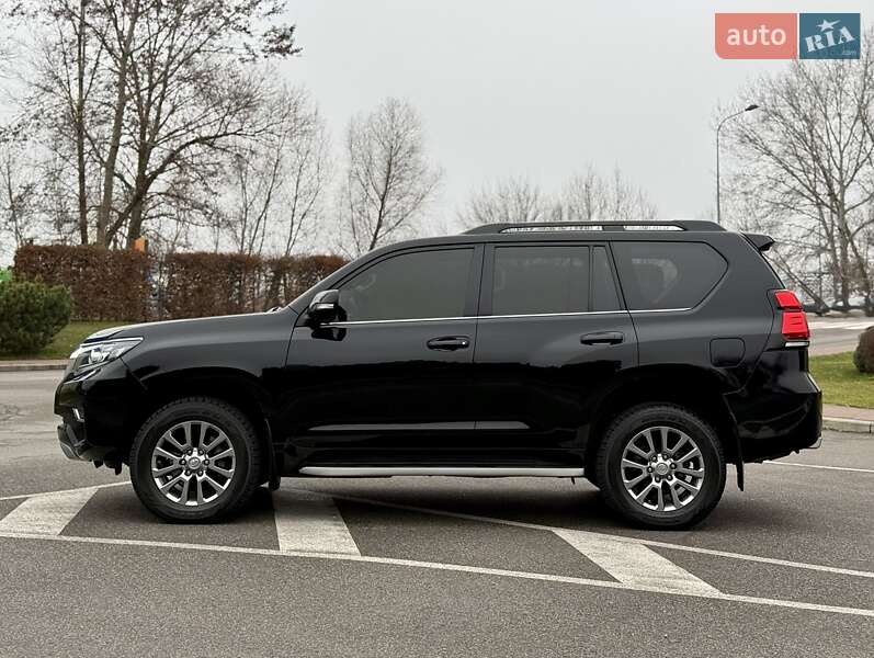 Внедорожник / Кроссовер Toyota Land Cruiser Prado 2020 в Киеве фото 21 Внедорожник / Кроссовер Toyota Land Cruiser Prado 2020 в Киеве