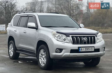 Внедорожник / Кроссовер Toyota Land Cruiser Prado 2010 в Киеве