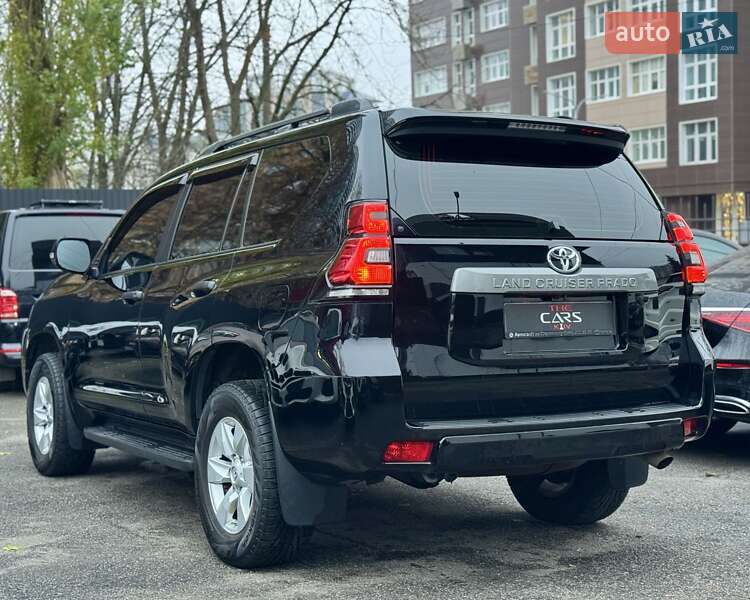 Внедорожник / Кроссовер Toyota Land Cruiser Prado 2019 в Киеве