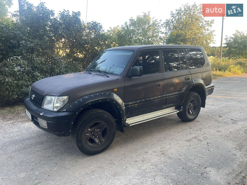 Внедорожник / Кроссовер Toyota Land Cruiser Prado 2000 в Киеве